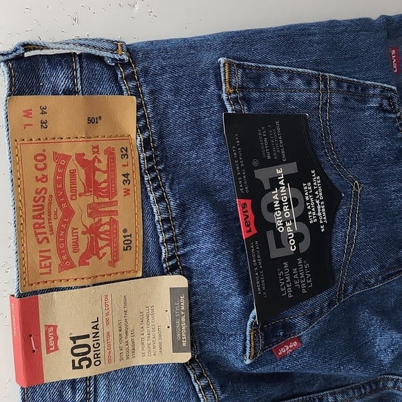 Levi's Other - LEVIS 501 BLUE JEANS